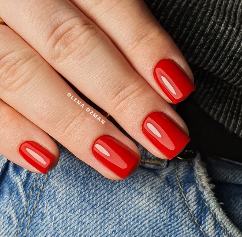 005 Kiss of Fire Gel Polish
